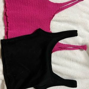 Black and white cropped tank tops